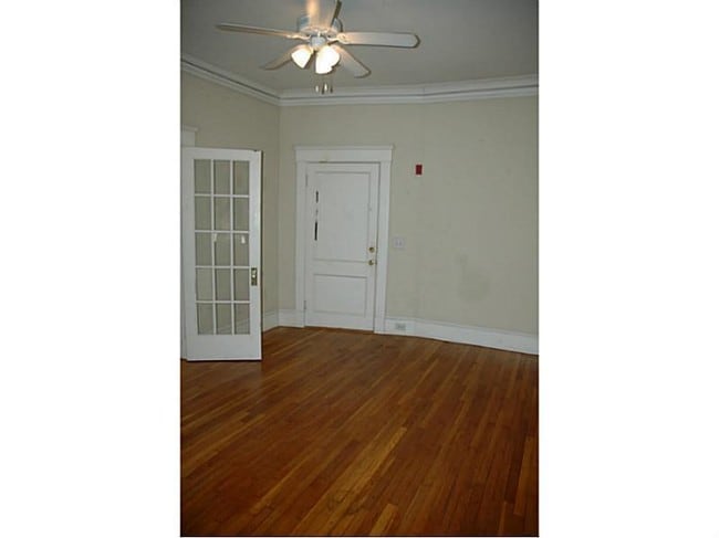 Building Photo - 1144 Blue Ridge Ave NE