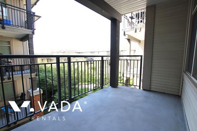 Photo du bâtiment - Meridian Gate 2 Bed Apartment Rental 321-9...