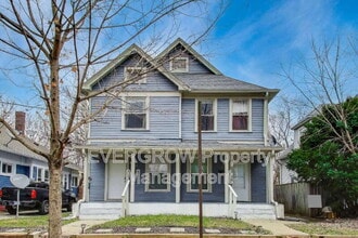 Building Photo - 413 N Oxford St