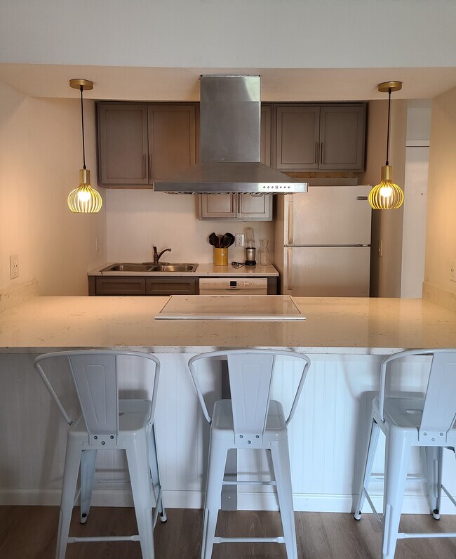 Foto del edificio - 2707 Valmont Rd #307A