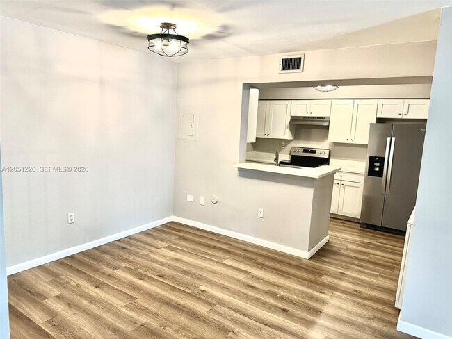 Foto del edificio - 15241 SW 80th St
