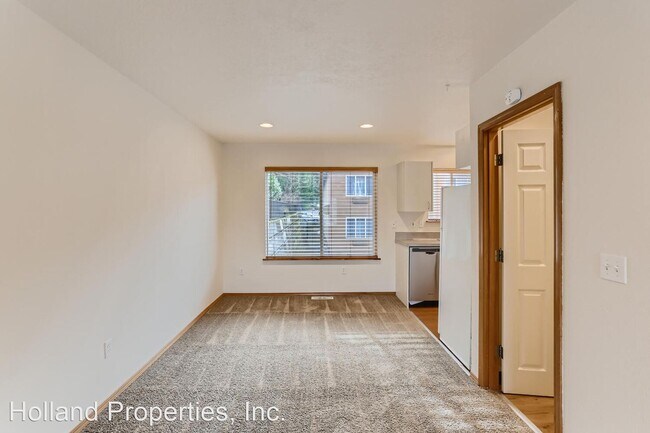 Foto del edificio - 2 br, 2.5 bath House - 11322 SW Barbur Blvd