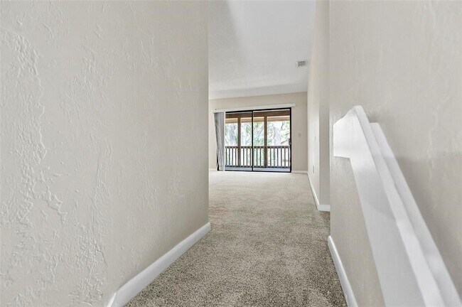 Foto del edificio - 14 Oakmont Ct