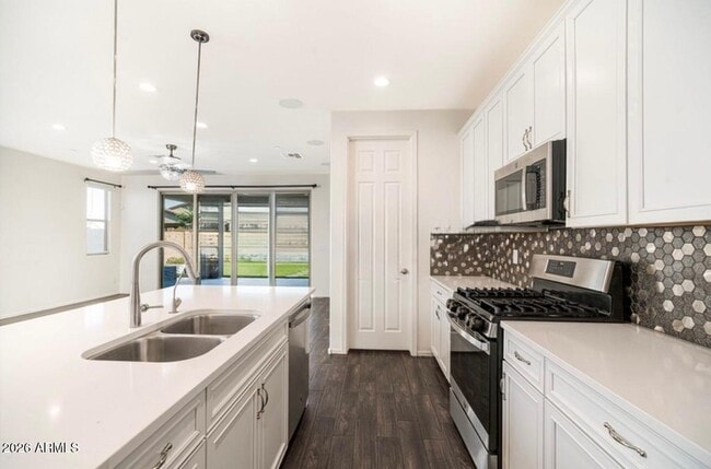 Foto del edificio - 13231 W Red Range Wy