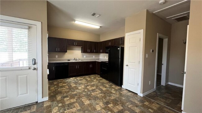 Foto del edificio - 204 E Buck St