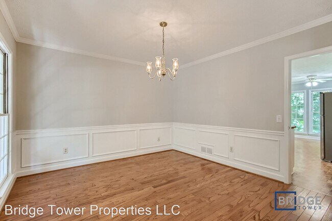 Building Photo - 3 br, 2.5 bath House - 2459 Jacks View Court