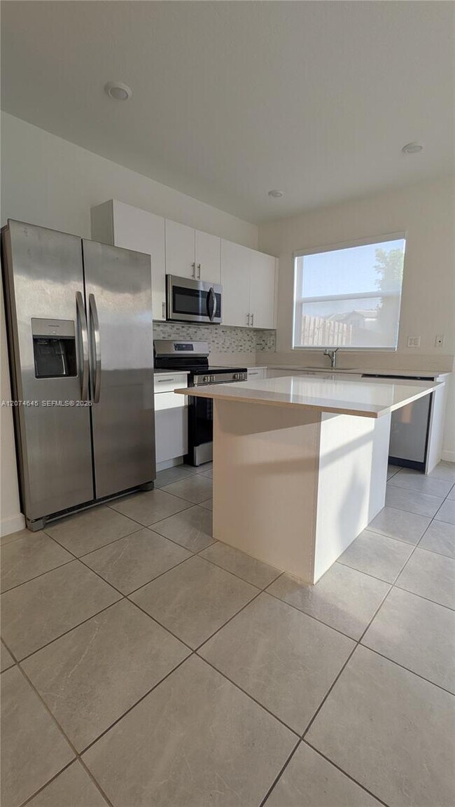 Building Photo - 16286 SW 292nd St