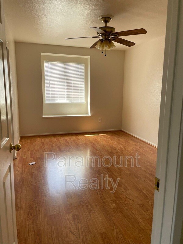 Foto del edificio - 4312 Heritage Pl