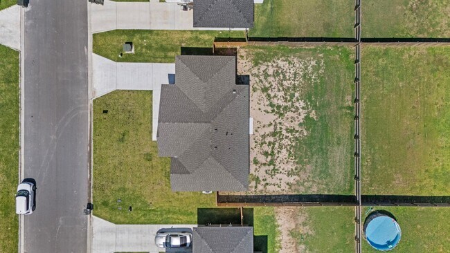 Building Photo - BRAND NEW 3BD/2BTH/1GAR with a big backyar...