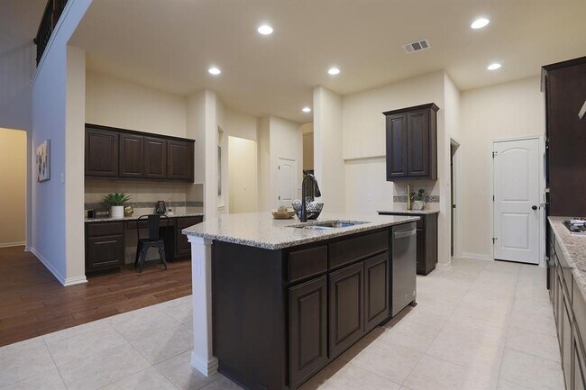 Building Photo - 3243 Hidalgo Loop