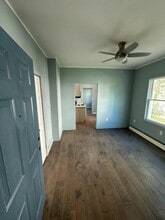Building Photo - 420 Emmet St
