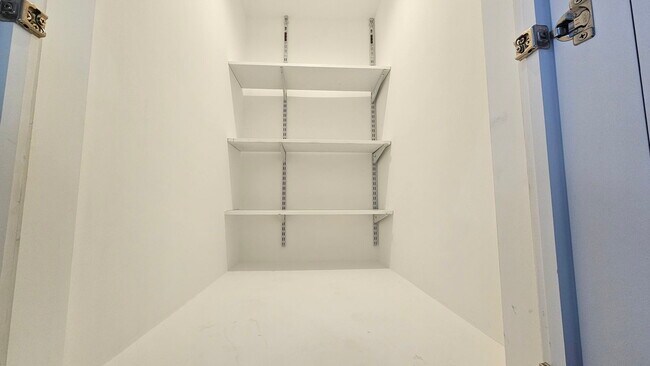 Foto del edificio - 4437 N Broadway