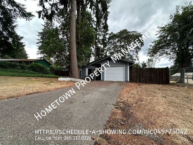 Building Photo - 1310 Goldenrod Dr SE