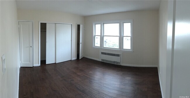 Building Photo - 245-16 81st Ave