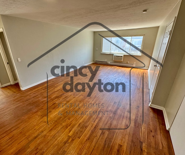 Foto del edificio - 6118 Stover Ave