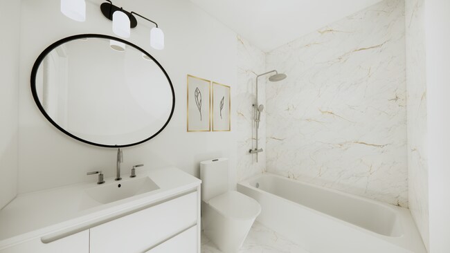 Foto del edificio - ? Charming 2 Bedroom, 2 Bathroom Dunedin Triplex – Prime Location! Coming Soon