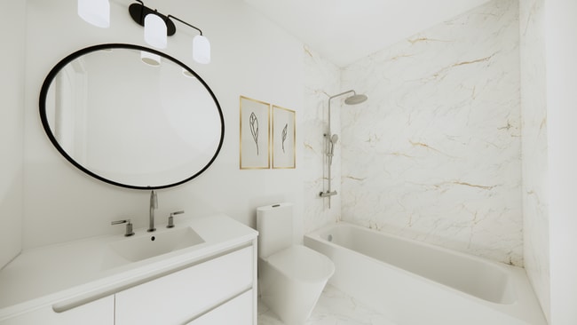 Building Photo - ? Charming 2 Bedroom, 2 Bathroom Dunedin Triplex – Prime Location! Coming Soon