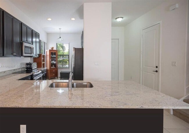 Foto del edificio - 9776 W 34th Ave