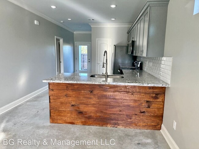 Building Photo - 3 br, 2 bath House - 309 Colorado Rd.