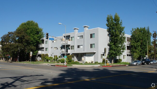 Riverside Regency Apartments Sherman Oaks Riverside Regency Apartments Sherman Oaks