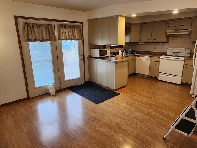 Foto del edificio - 2545 Southwood Dr