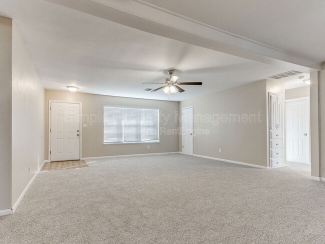 Photo - 921 Harrison St House