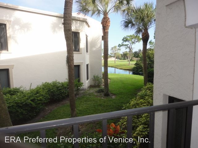 Building Photo - 812 Capri Isles Blvd