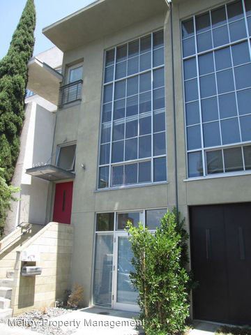 Primary Photo - 1587 Kettner Blvd