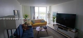 Foto del edificio - 2457 Collins Ave