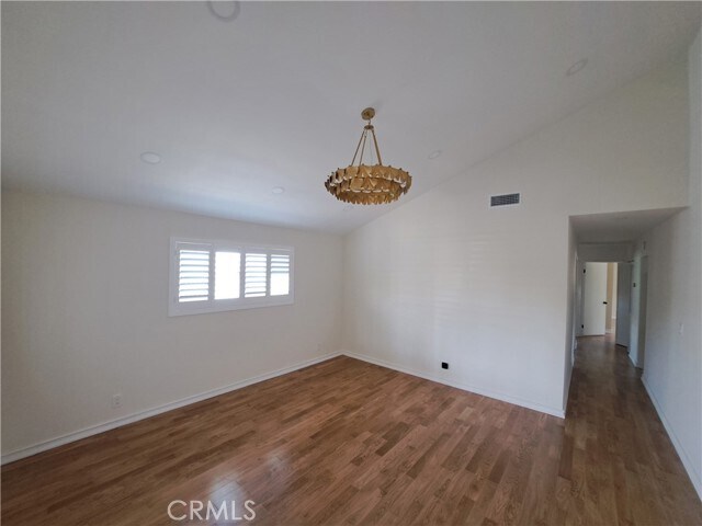 Building Photo - 3833 W 113th St