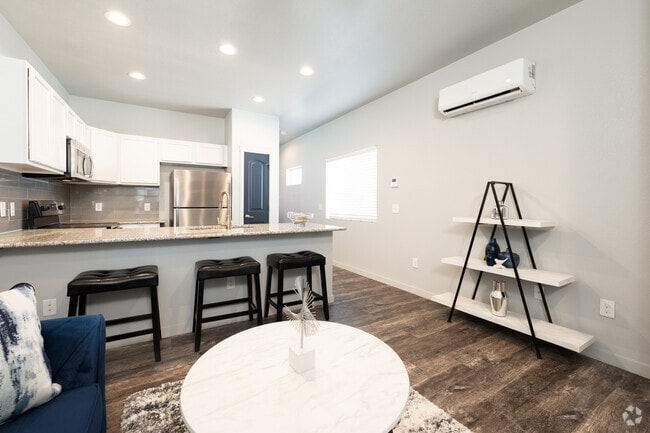 1BR, 1BA - 606SF - Cottages at Torin Point