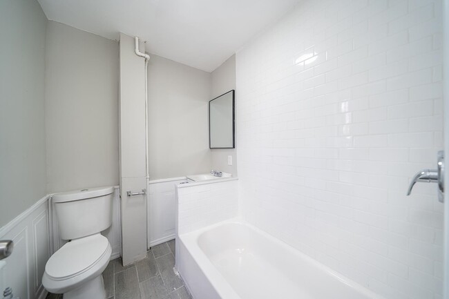 Foto del edificio - 289 Forrest St