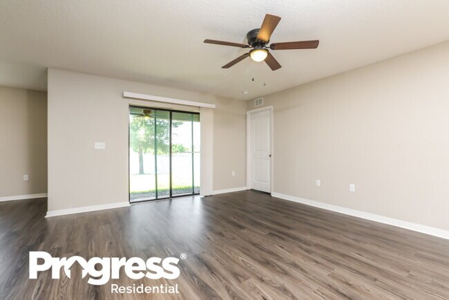 Building Photo - 2400 Bexley Dr