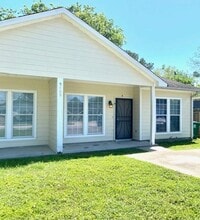 Building Photo - 9409 Dulcimer St