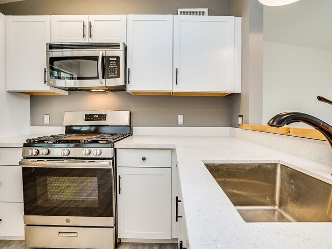 Foto del interior - Two Bedroom Luxury Apartment Homes