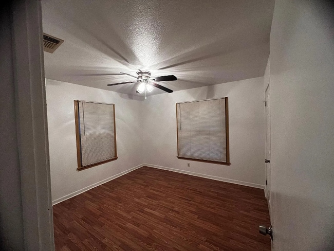 Building Photo - 163 Cornish Ave