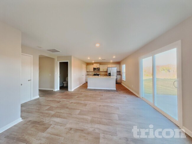 Foto del edificio - 5235 Ironwood Dr