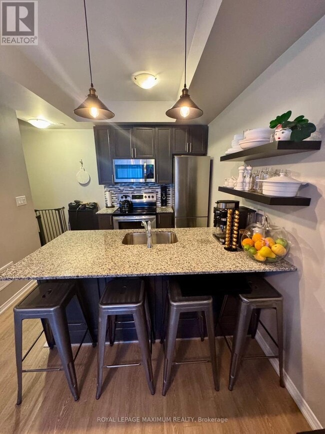 Building Photo - 30 Fieldway Rd