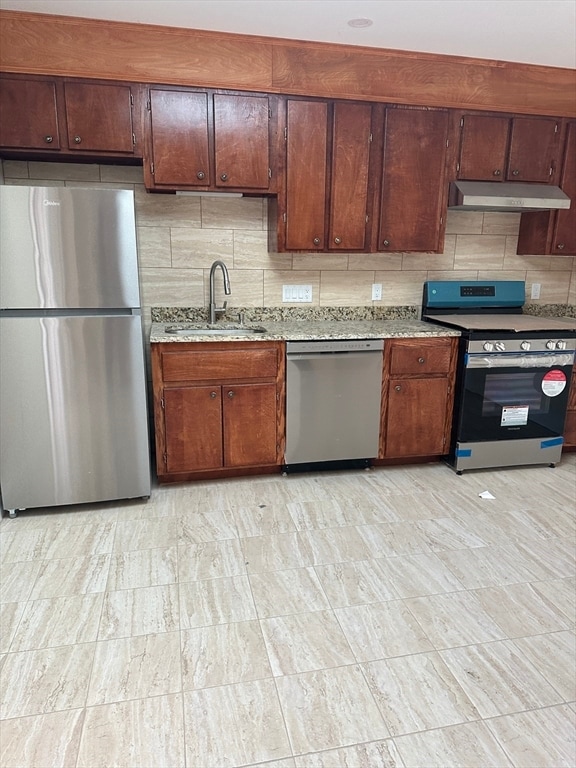 Building Photo - 155 Broadway