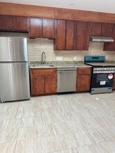 Building Photo - 155 Broadway