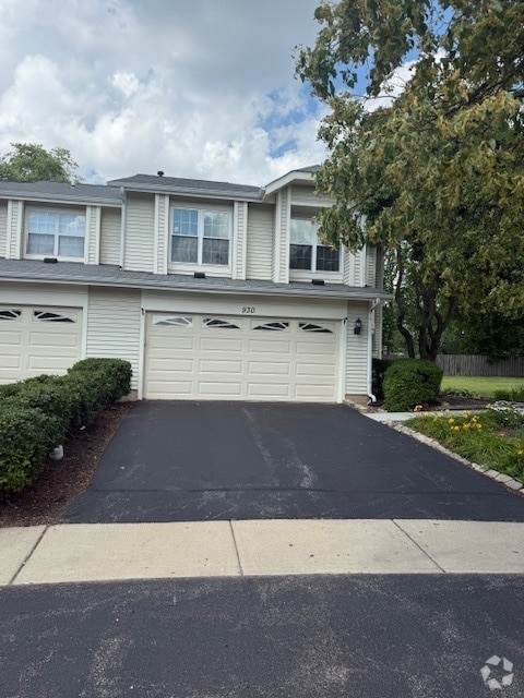 Building Photo - 930 Dighton Ln