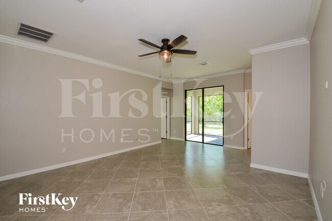 Foto del edificio - 11327 Sweetgrass Dr