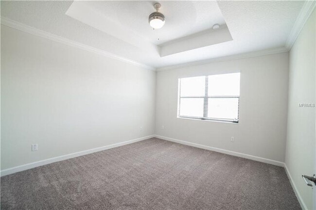 Foto del edificio - Luxury style townhome for rant