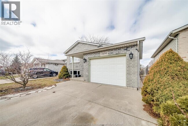 Photo du bâtiment - 3494 Caribou Crescent