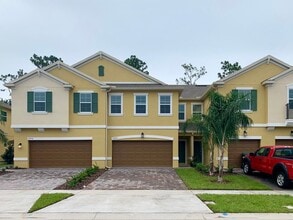 Building Photo - 10004 Red Eagle Dr