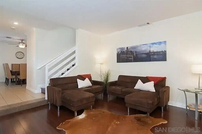 Foto del edificio - 3175 Howard Ave