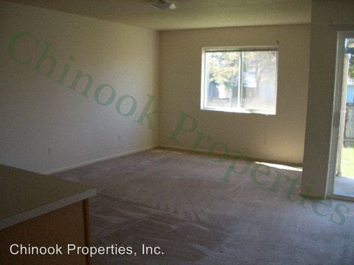 Building Photo - 725 N Cloverleaf Loop