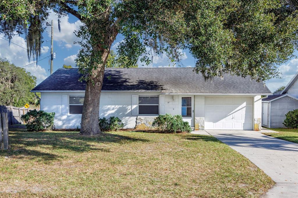 57 Cayman Cir, Umatilla, FL 32784 House Rental in Umatilla, FL