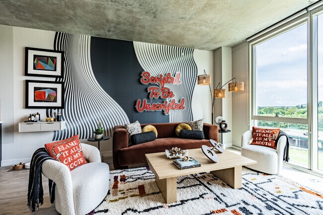 Unit 617 1BR 1B - Albion in the Gulch Apartments