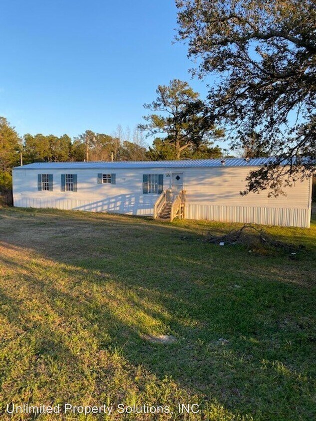 Primary Photo - 3 br, 2 bath House - 20530 US Highway 17N